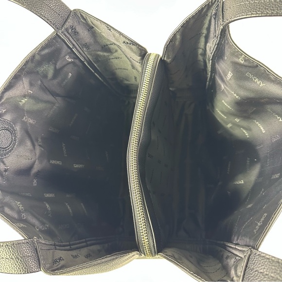 NEW DKNY Women’s Black Nala Medium Hobo Bag - Picture 7 of 10